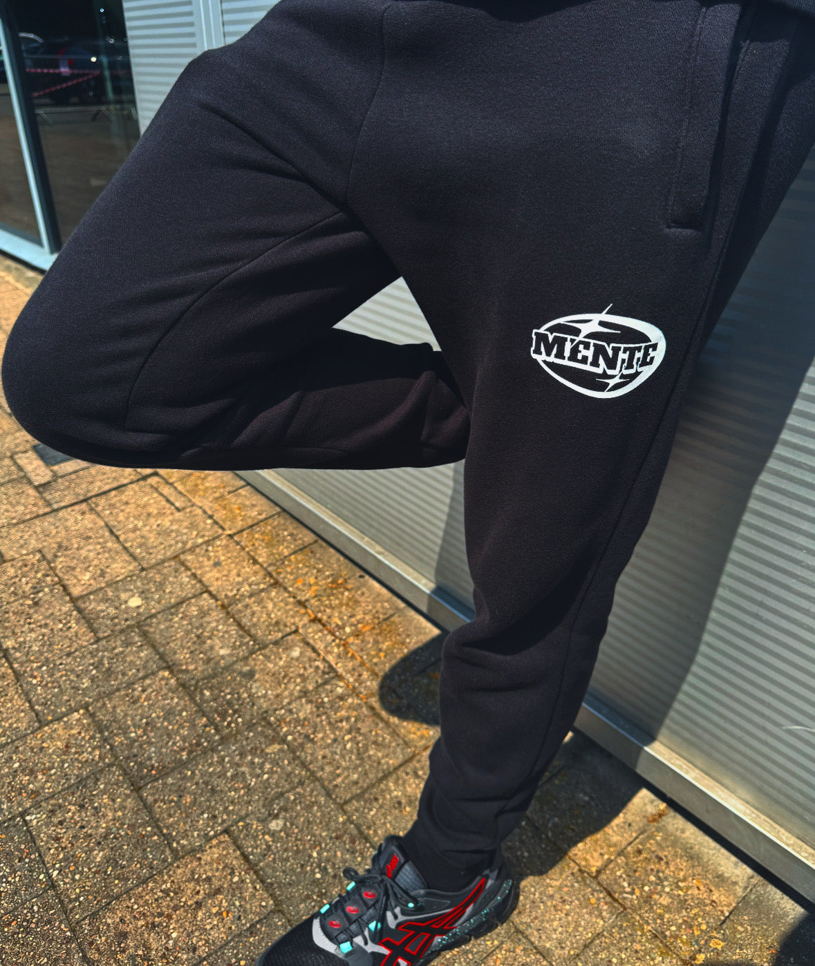 BLACK MENTE JOGGERS