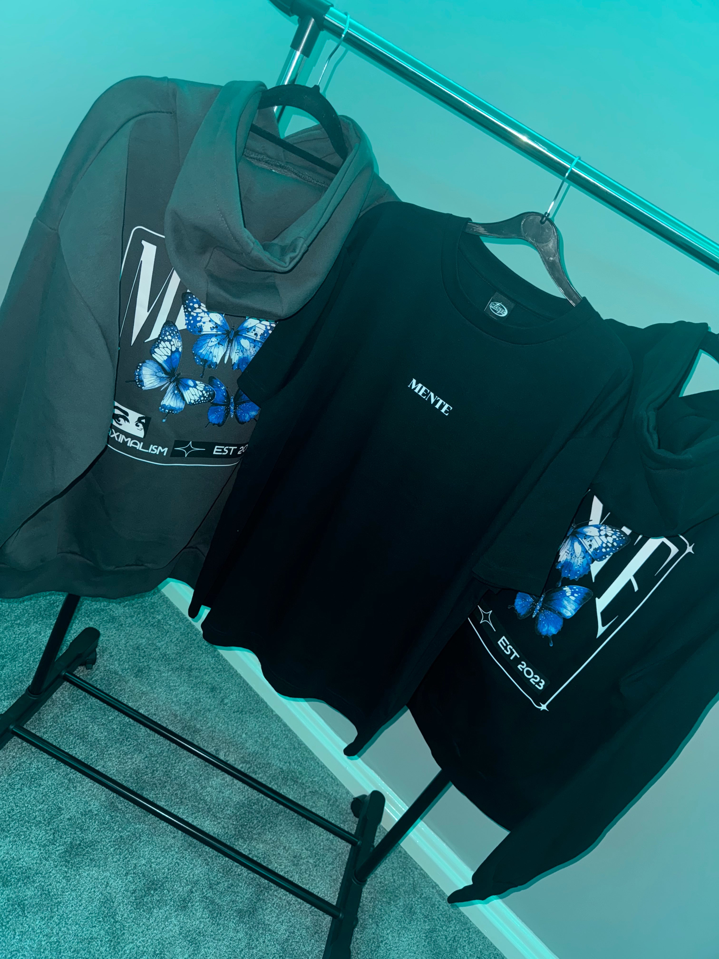 BLACK MAXIMALISM T SHIRT